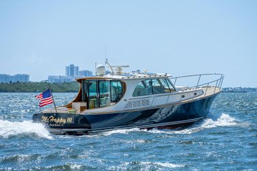 48' Hinckley 2013 Yacht For Sale